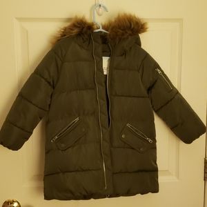 Army Green Girls Puffer coat ***Price is firm***